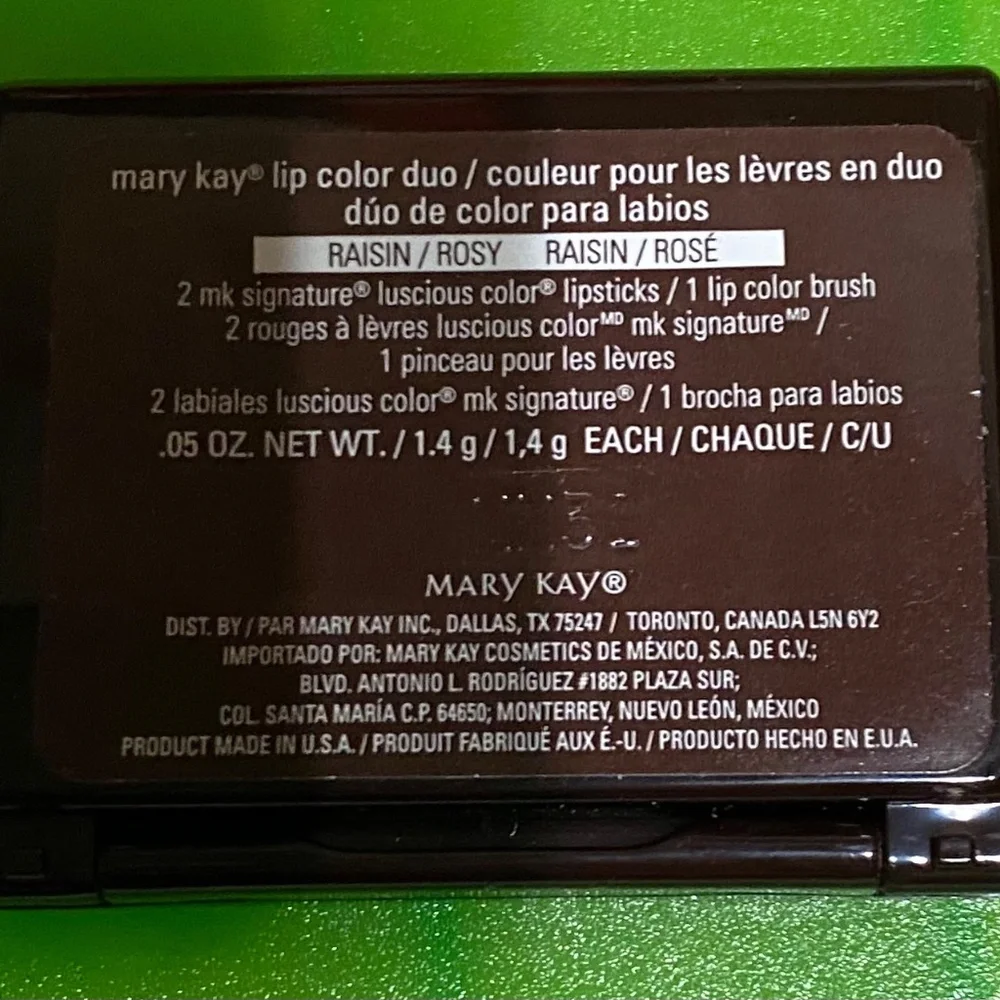 Mary Kay Lip Color Duo Raisin/Rose and Bronze/Amber